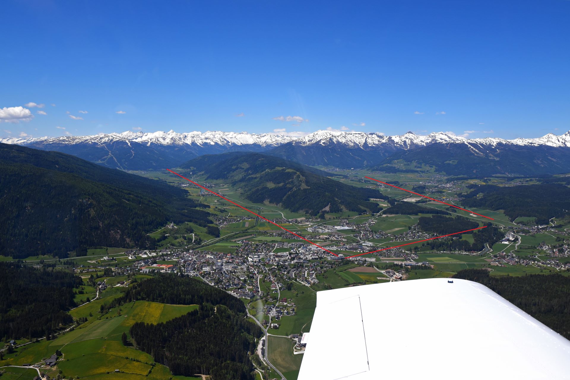 Flugstunde Alpentour, Rückflug über Tamsweg und Blick auf den Hohenbühel