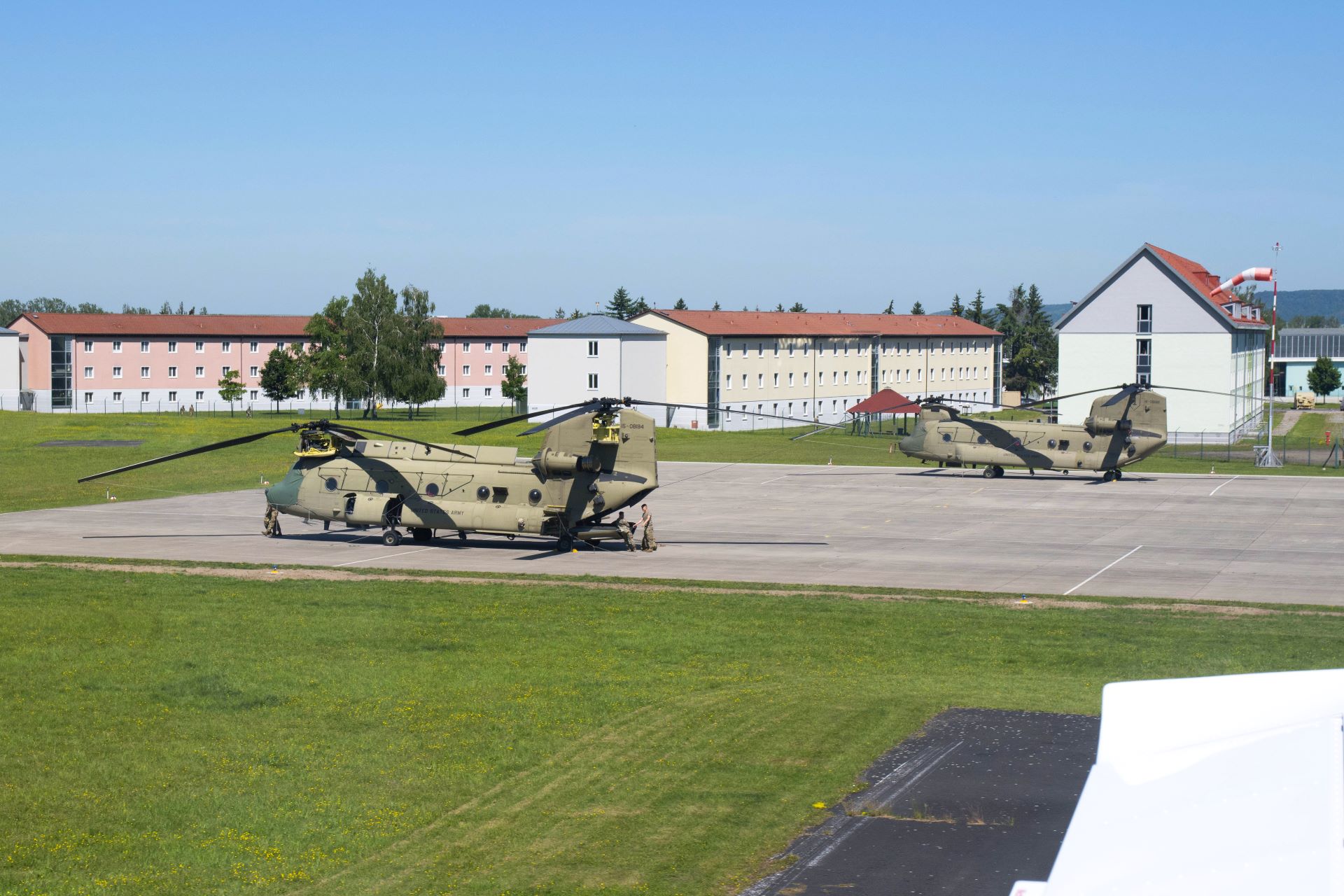 Flugstunde Tour - Chinook Helikopter am US Heliport Illesheim ETIK